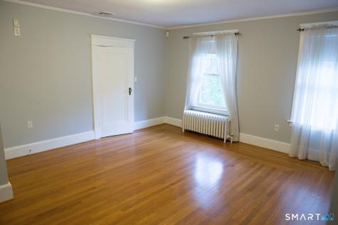 130 Marvelwood Drive New Haven CT 06515