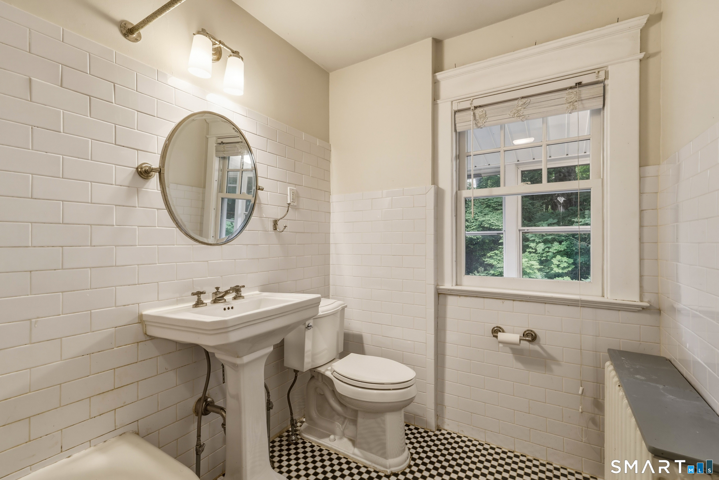 130 Marvelwood Drive New Haven CT 06515