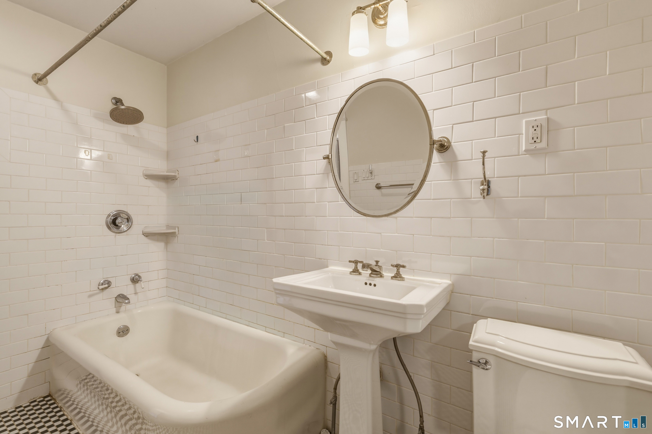130 Marvelwood Drive New Haven CT 06515