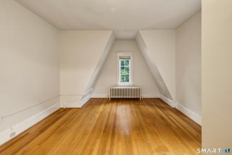 130 Marvelwood Drive New Haven CT 06515