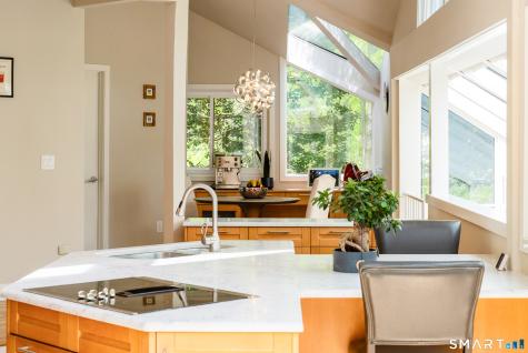 2 Sleepy Hollow Road New Canaan CT 06840