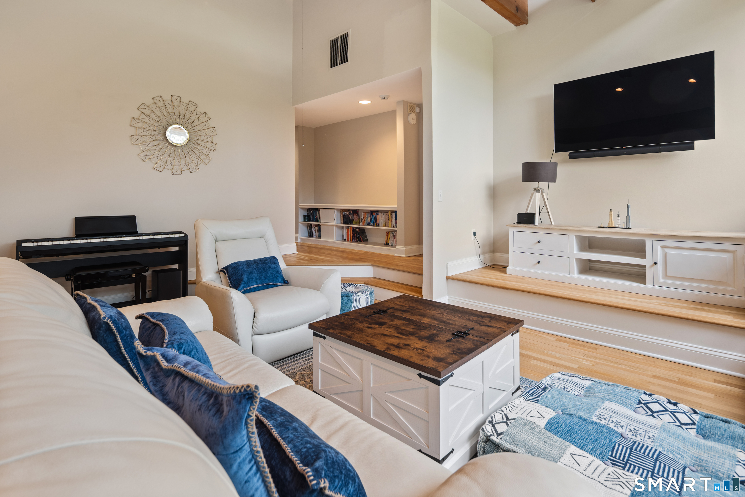 2 Sleepy Hollow Road New Canaan CT 06840