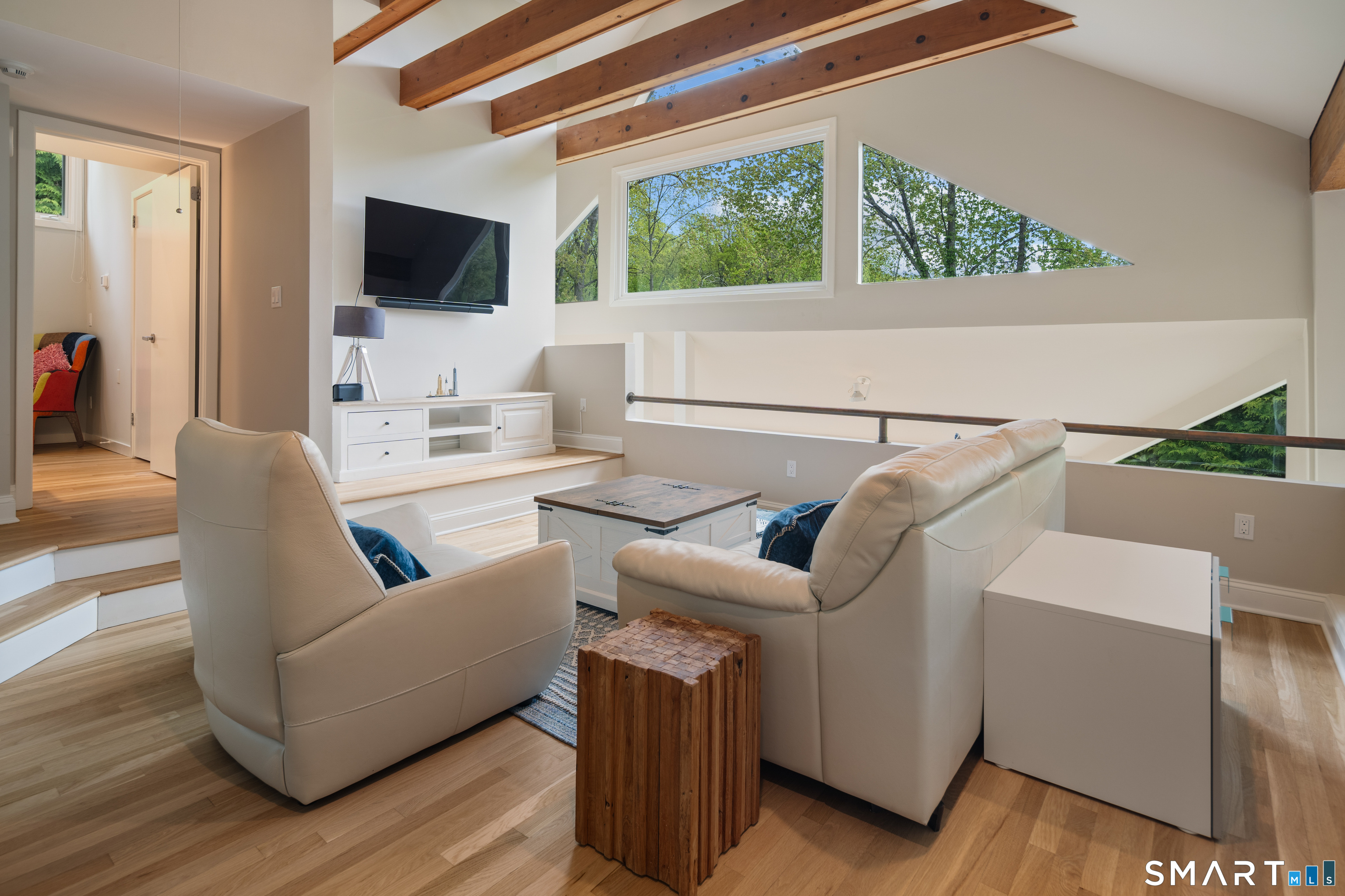 2 Sleepy Hollow Road New Canaan CT 06840