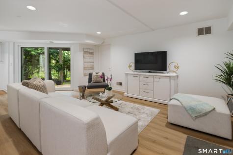 2 Sleepy Hollow Road New Canaan CT 06840
