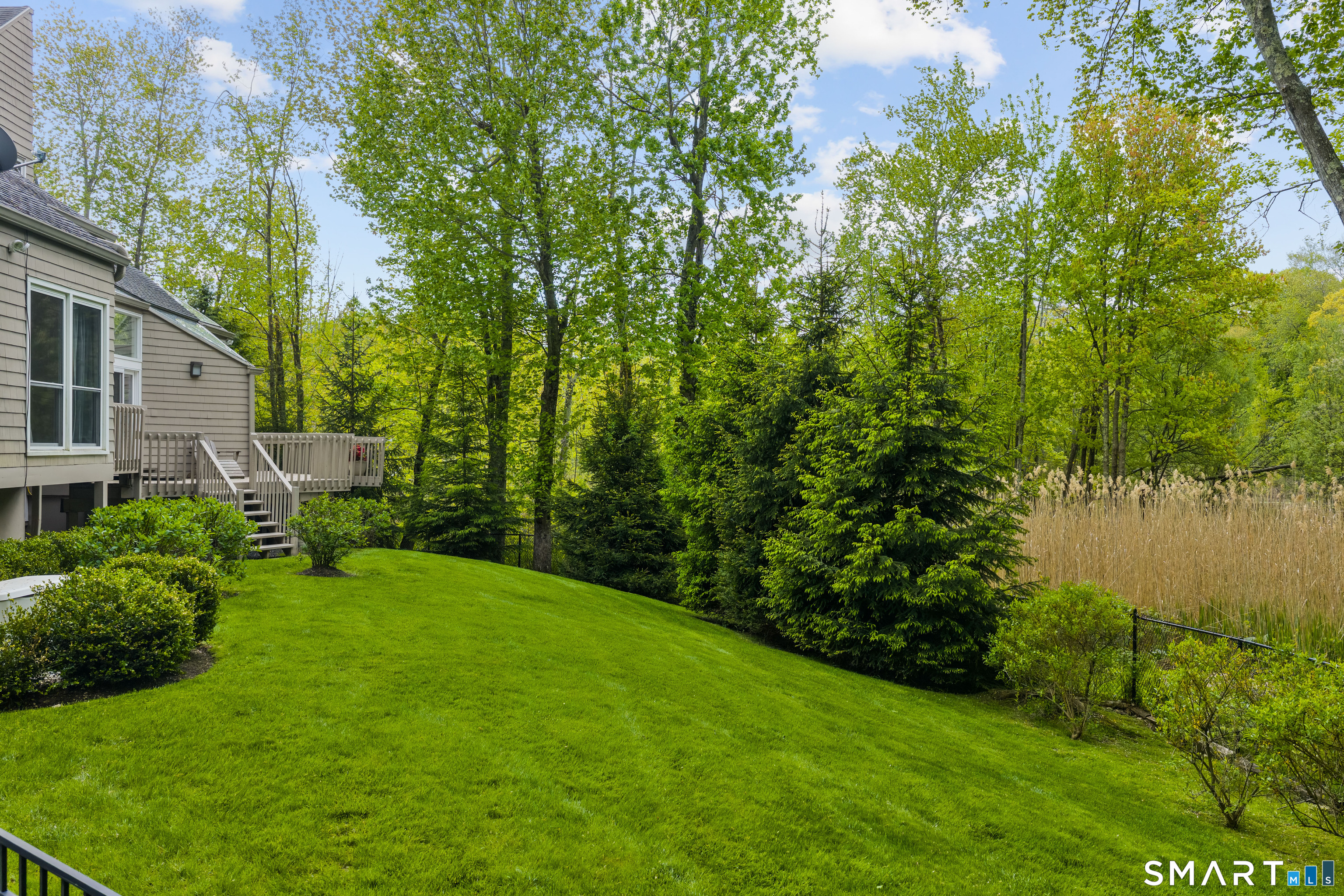 2 Sleepy Hollow Road New Canaan CT 06840