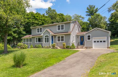11 Ash Road Branford CT 06405