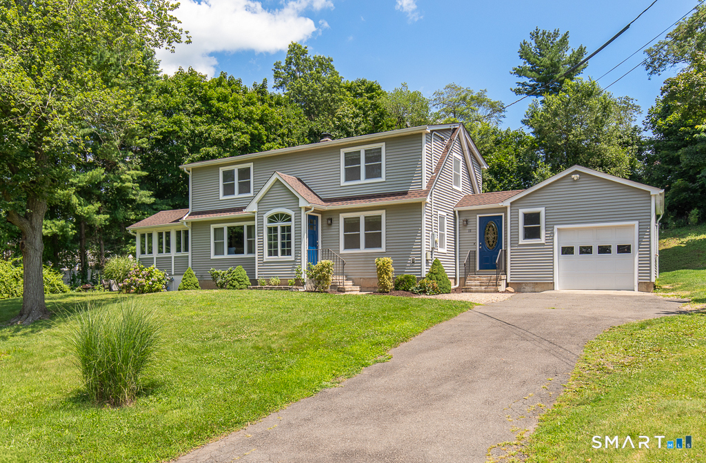 11 Ash Road Branford CT 06405