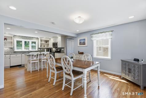 11 Ash Road Branford CT 06405