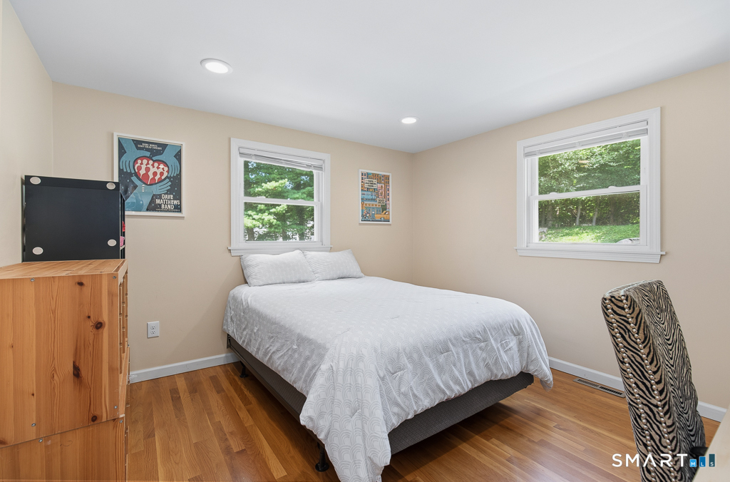 11 Ash Road Branford CT 06405
