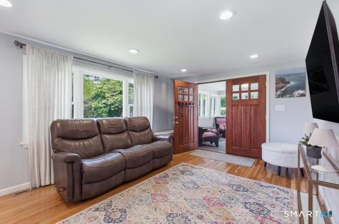 11 Ash Road Branford CT 06405
