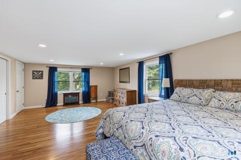 11 Ash Road Branford CT 06405