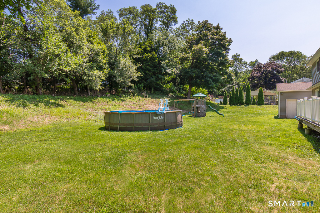 11 Ash Road Branford CT 06405