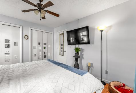 35 Kent Avenue Bridgeport CT 06610