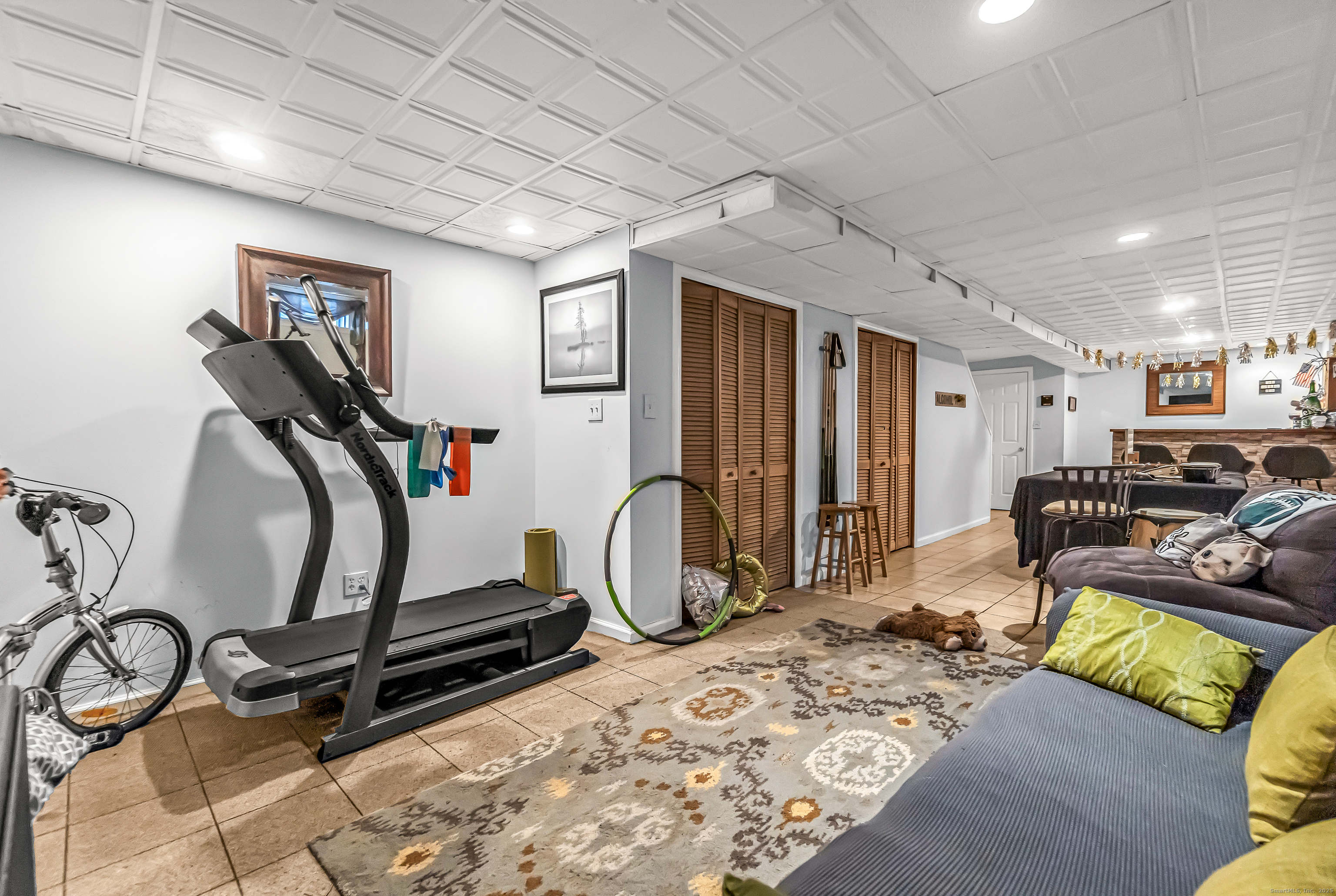 35 Kent Avenue Bridgeport CT 06610