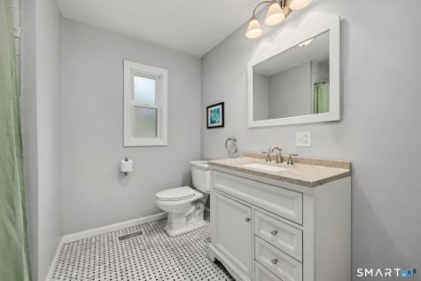 110 Lakeview Terrace New Haven CT 06515