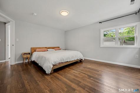 110 Lakeview Terrace New Haven CT 06515