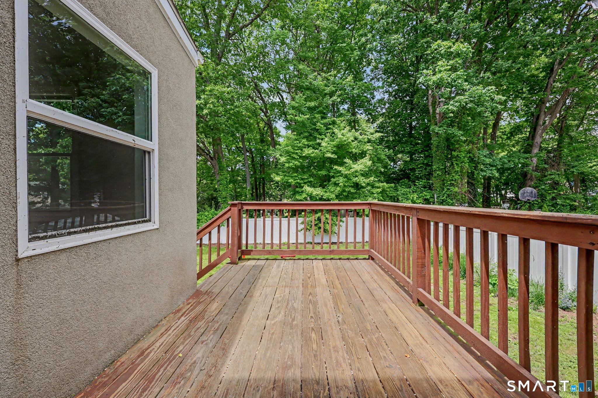 110 Lakeview Terrace New Haven CT 06515