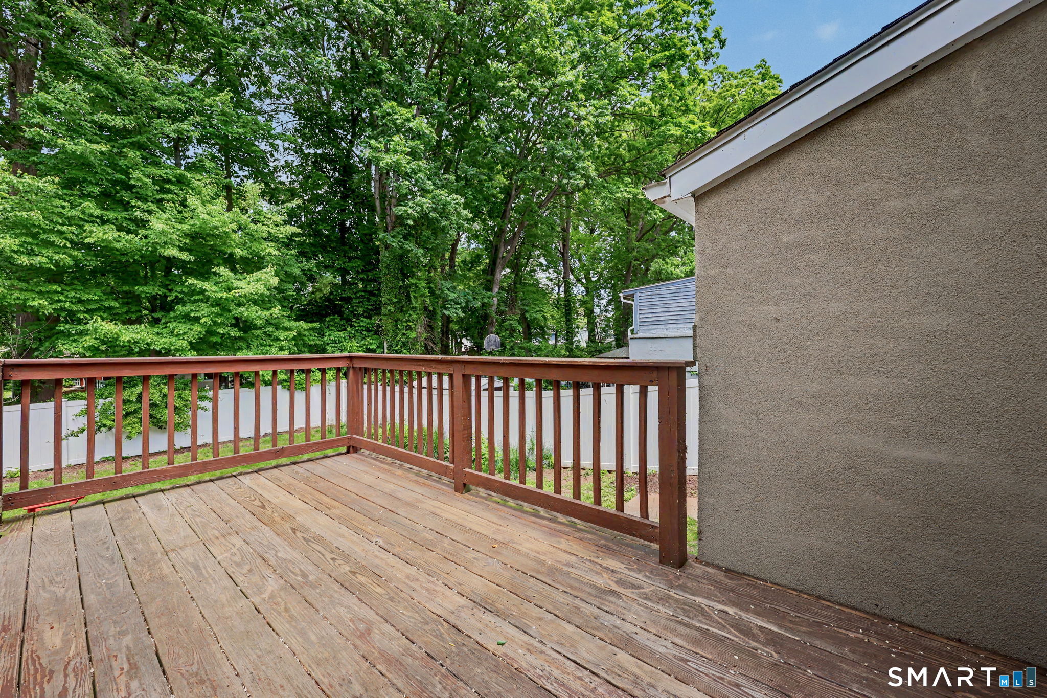 110 Lakeview Terrace New Haven CT 06515