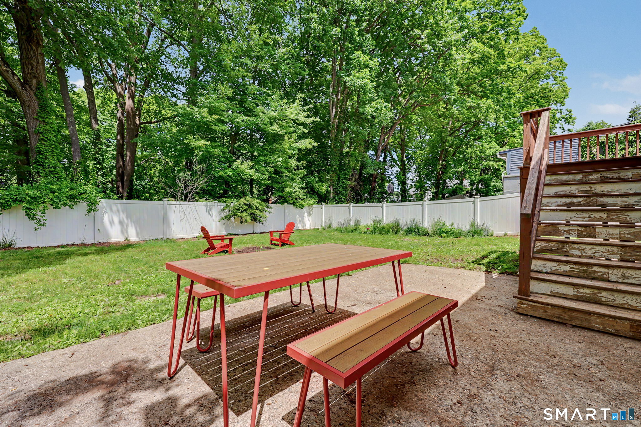 110 Lakeview Terrace New Haven CT 06515