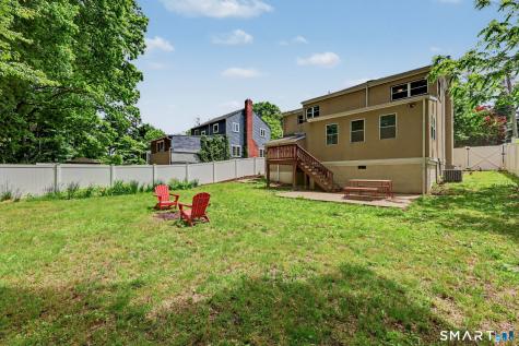110 Lakeview Terrace New Haven CT 06515