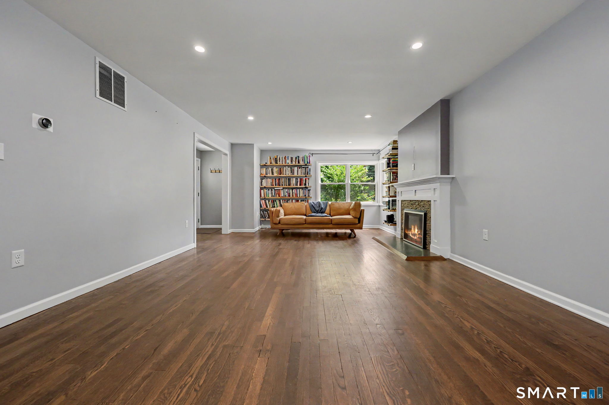 110 Lakeview Terrace New Haven CT 06515