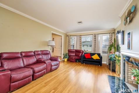 523 West Jackson Avenue Bridgeport CT 06604