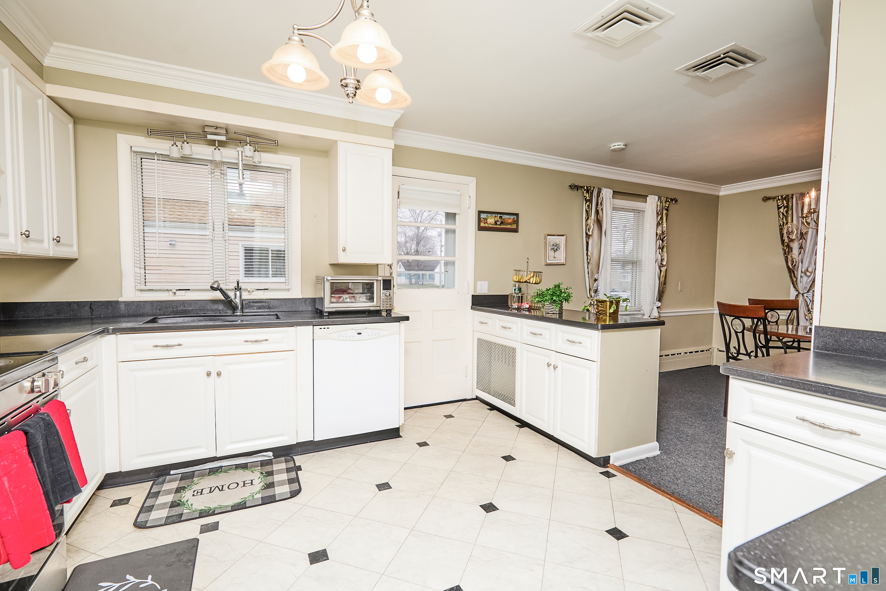 523 West Jackson Avenue Bridgeport CT 06604