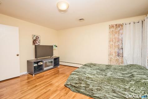 523 West Jackson Avenue Bridgeport CT 06604