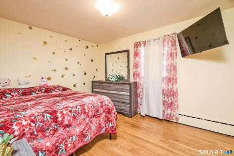 523 West Jackson Avenue Bridgeport CT 06604