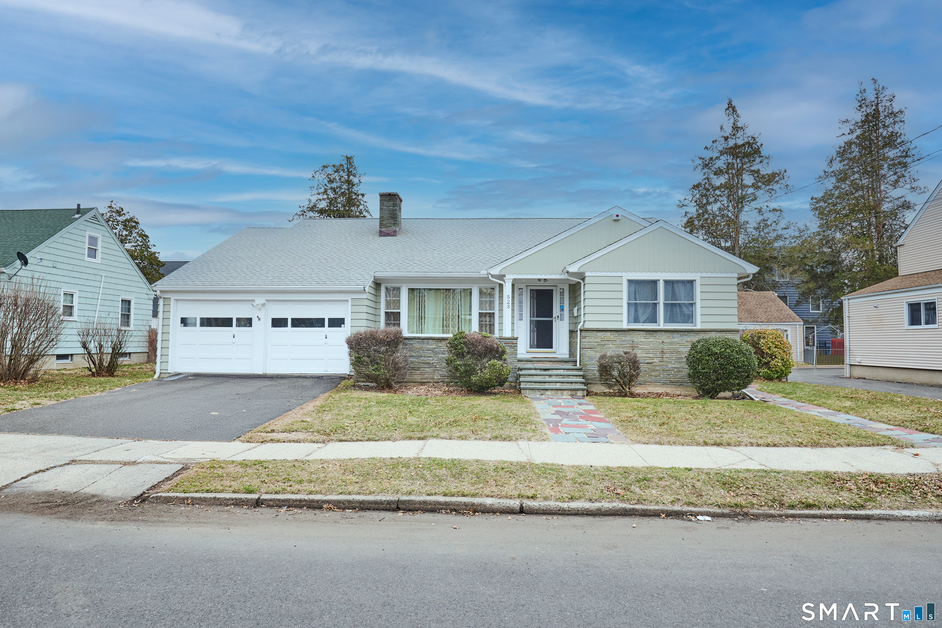 523 West Jackson Avenue Bridgeport CT 06604