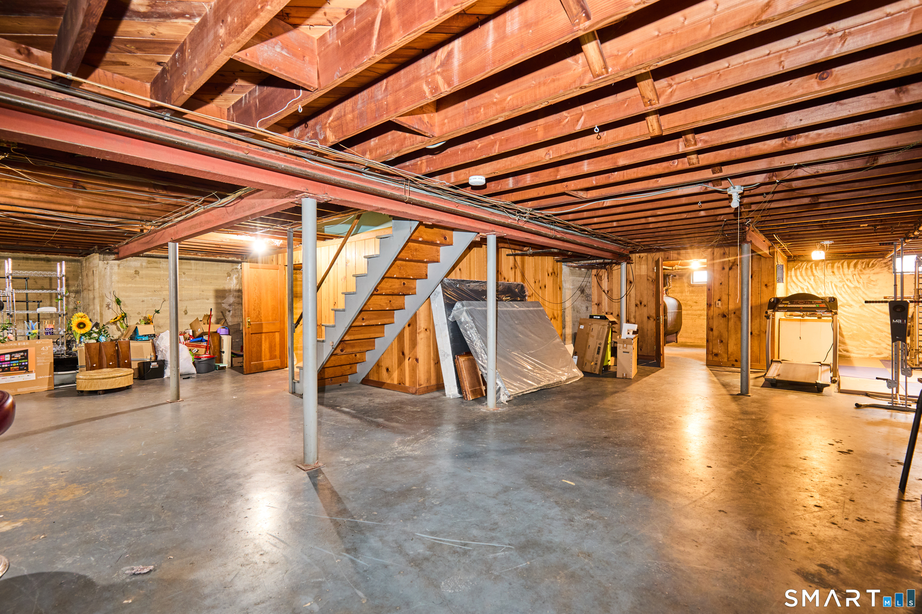 523 West Jackson Avenue Bridgeport CT 06604