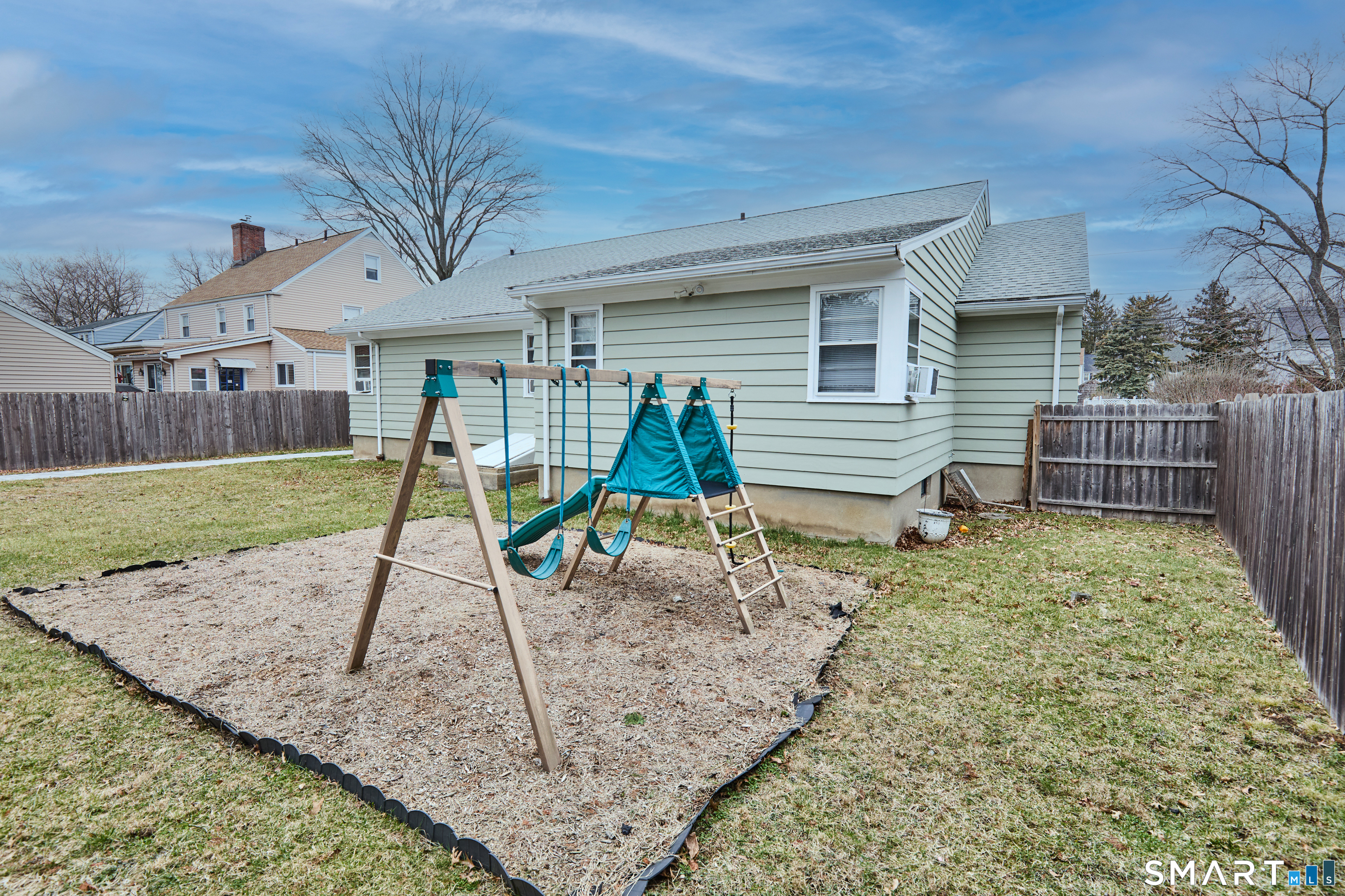 523 West Jackson Avenue Bridgeport CT 06604