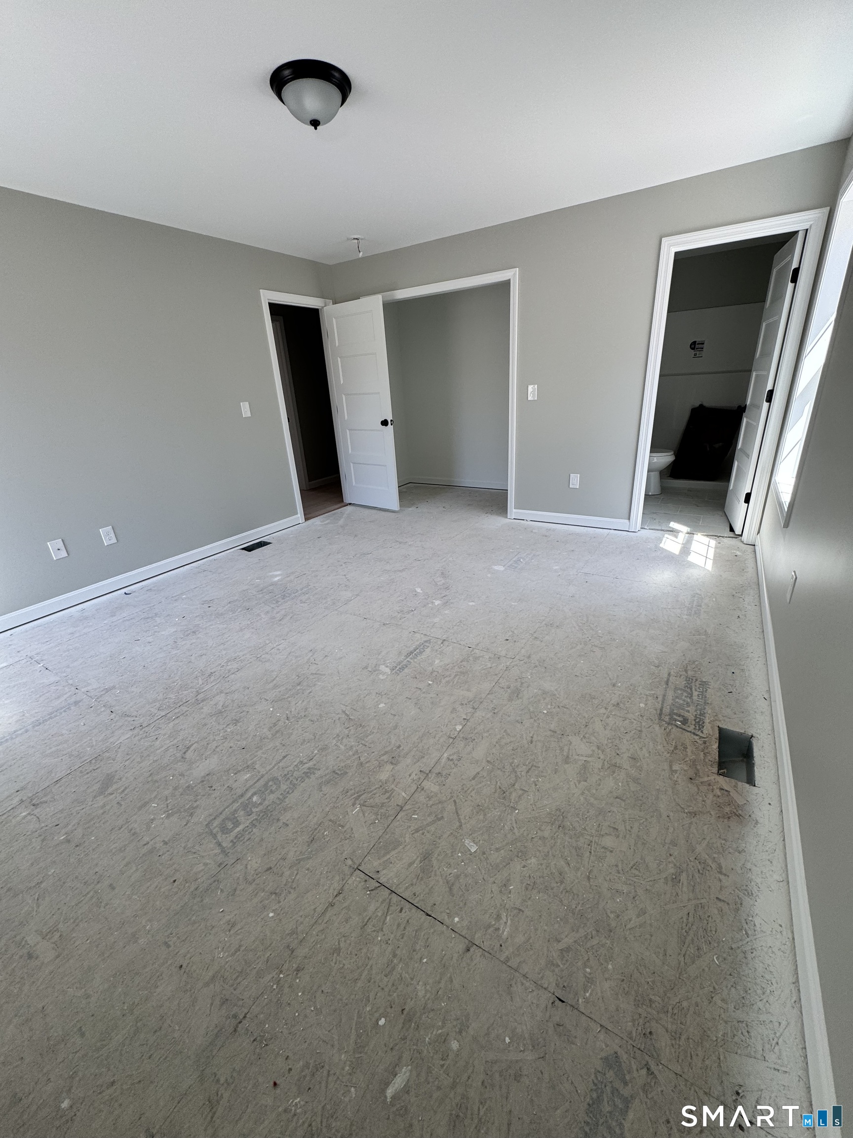 11 Mamacoke Road Waterford CT 06375