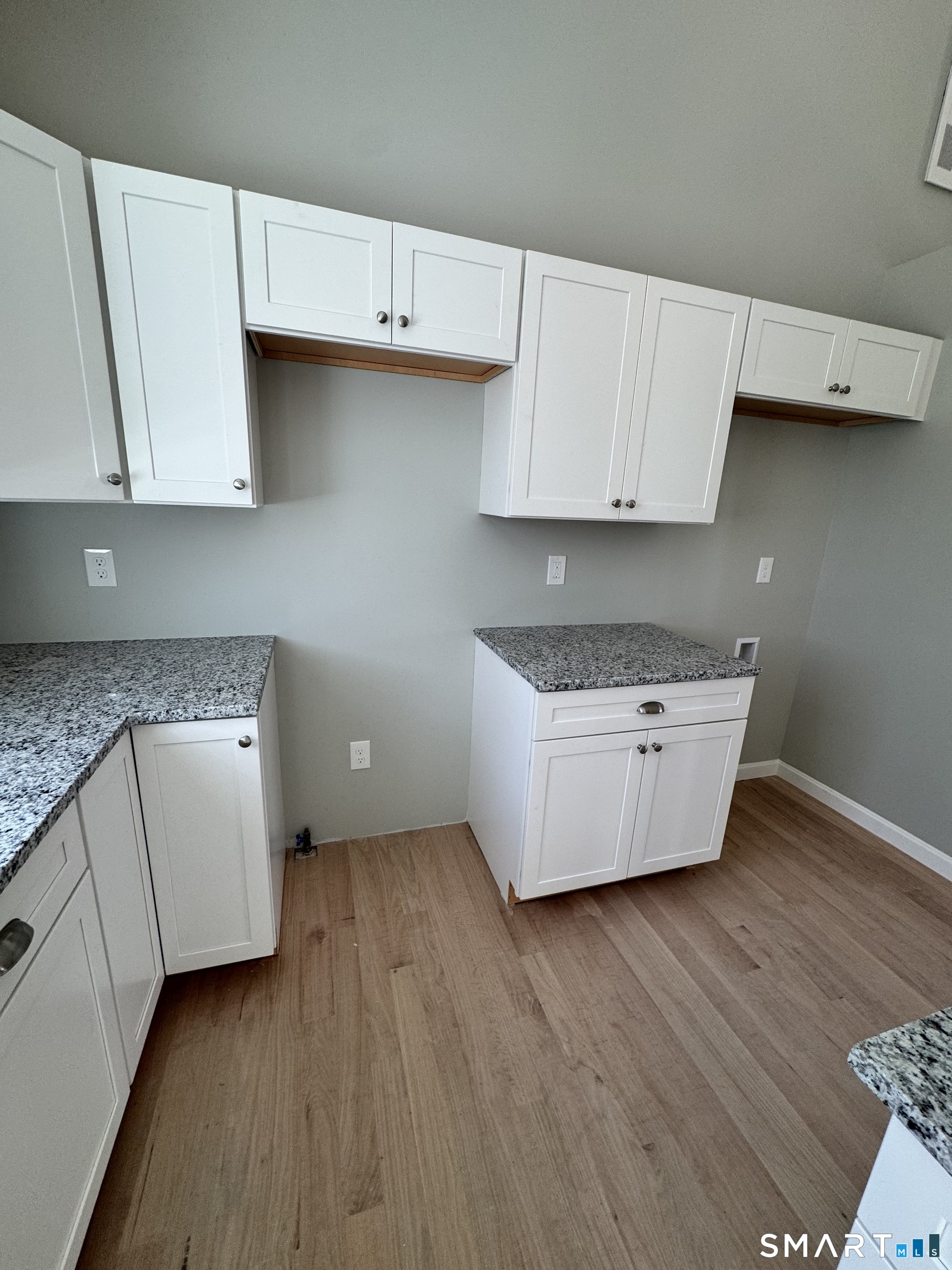 11 Mamacoke Road Waterford CT 06375