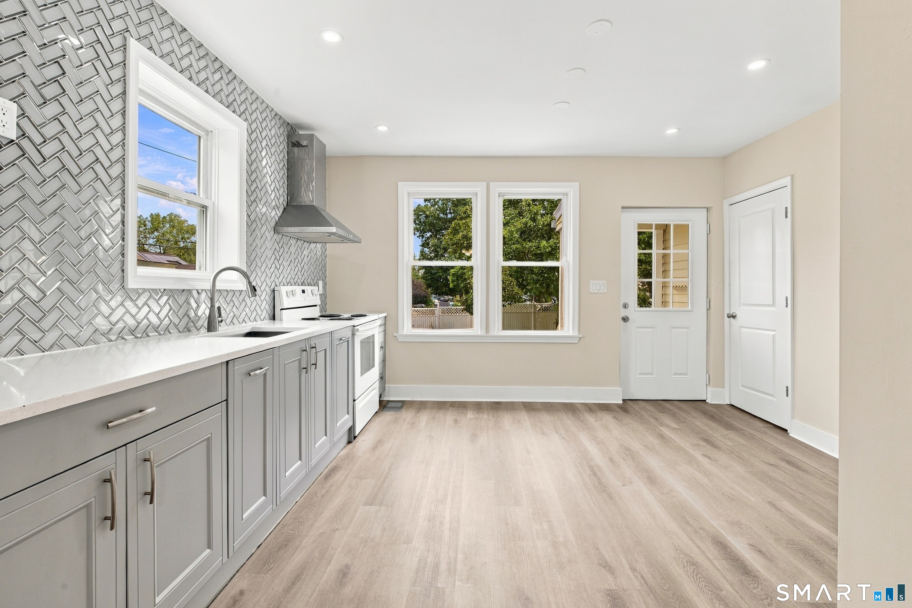 52 Rodney Street West Haven CT 06516