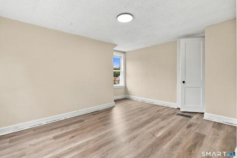 52 Rodney Street West Haven CT 06516