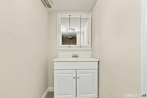 52 Rodney Street West Haven CT 06516