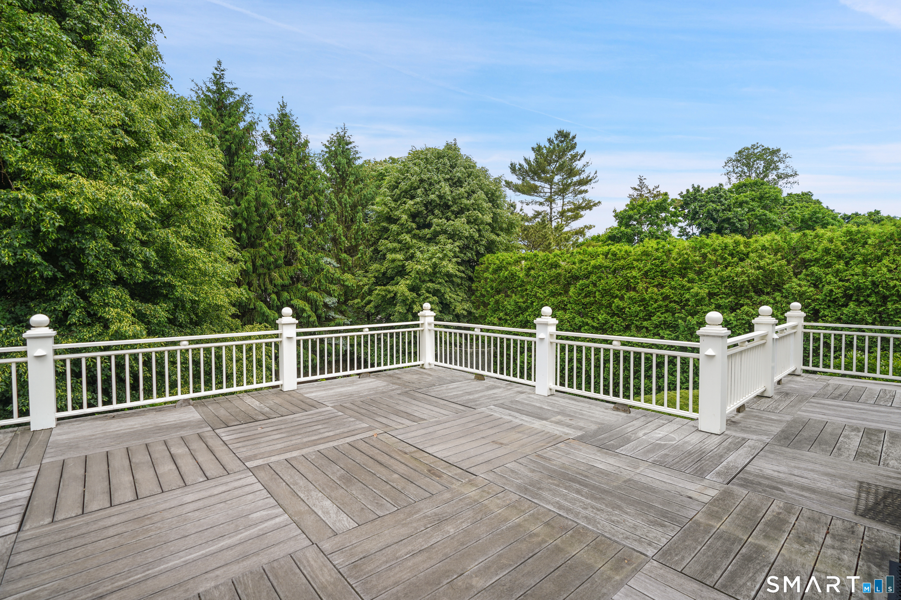 2 Wahneta Road Greenwich CT 06870