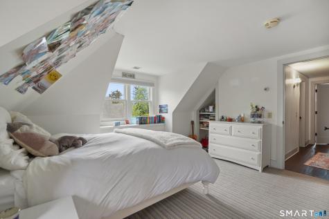 2 Wahneta Road Greenwich CT 06870