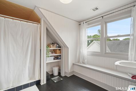 2 Wahneta Road Greenwich CT 06870