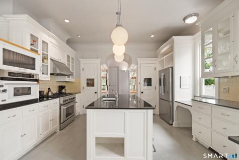 2 Wahneta Road Greenwich CT 06870