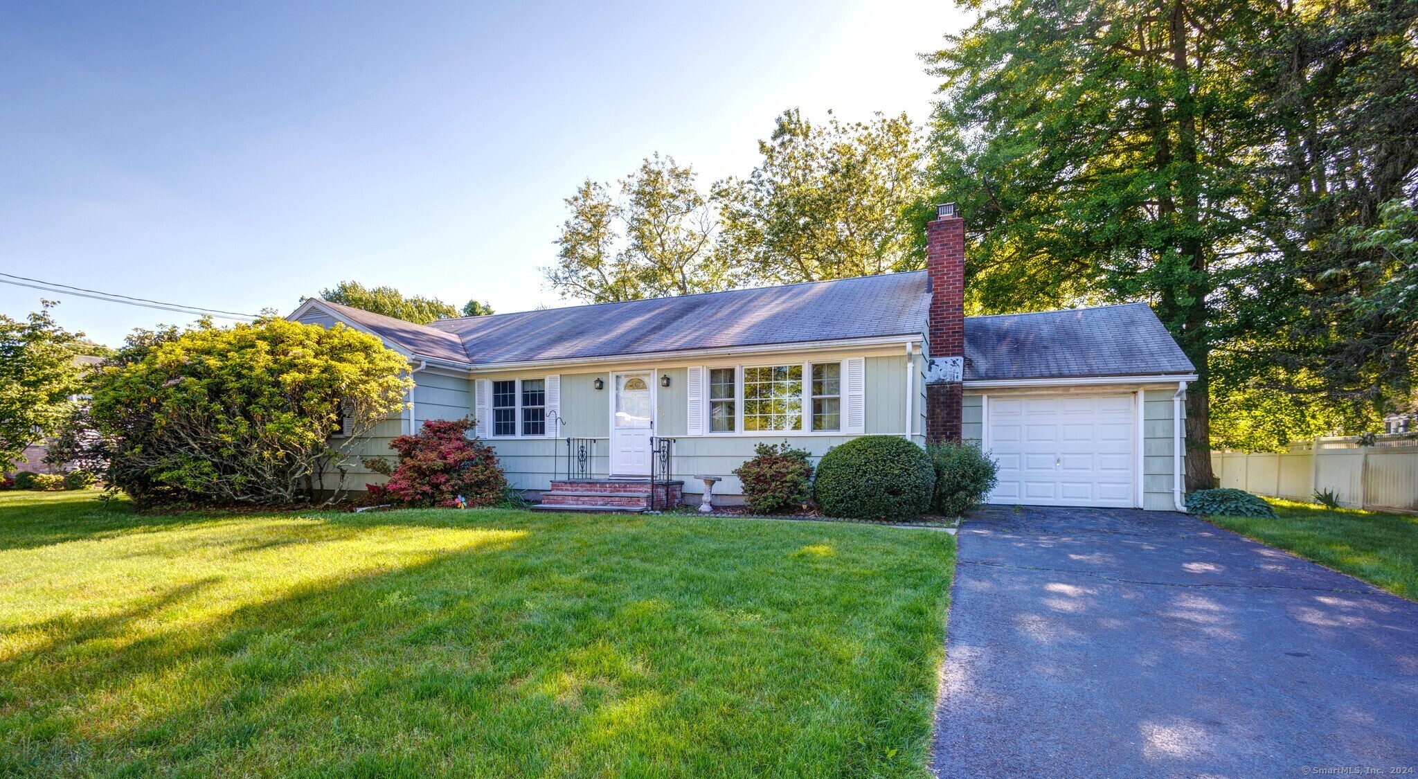 25 Okenuck Trail Stratford CT 06614