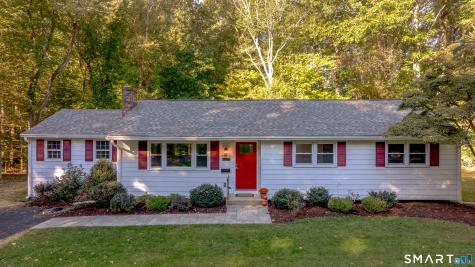 96 Glenwood Drive Guilford CT 06437