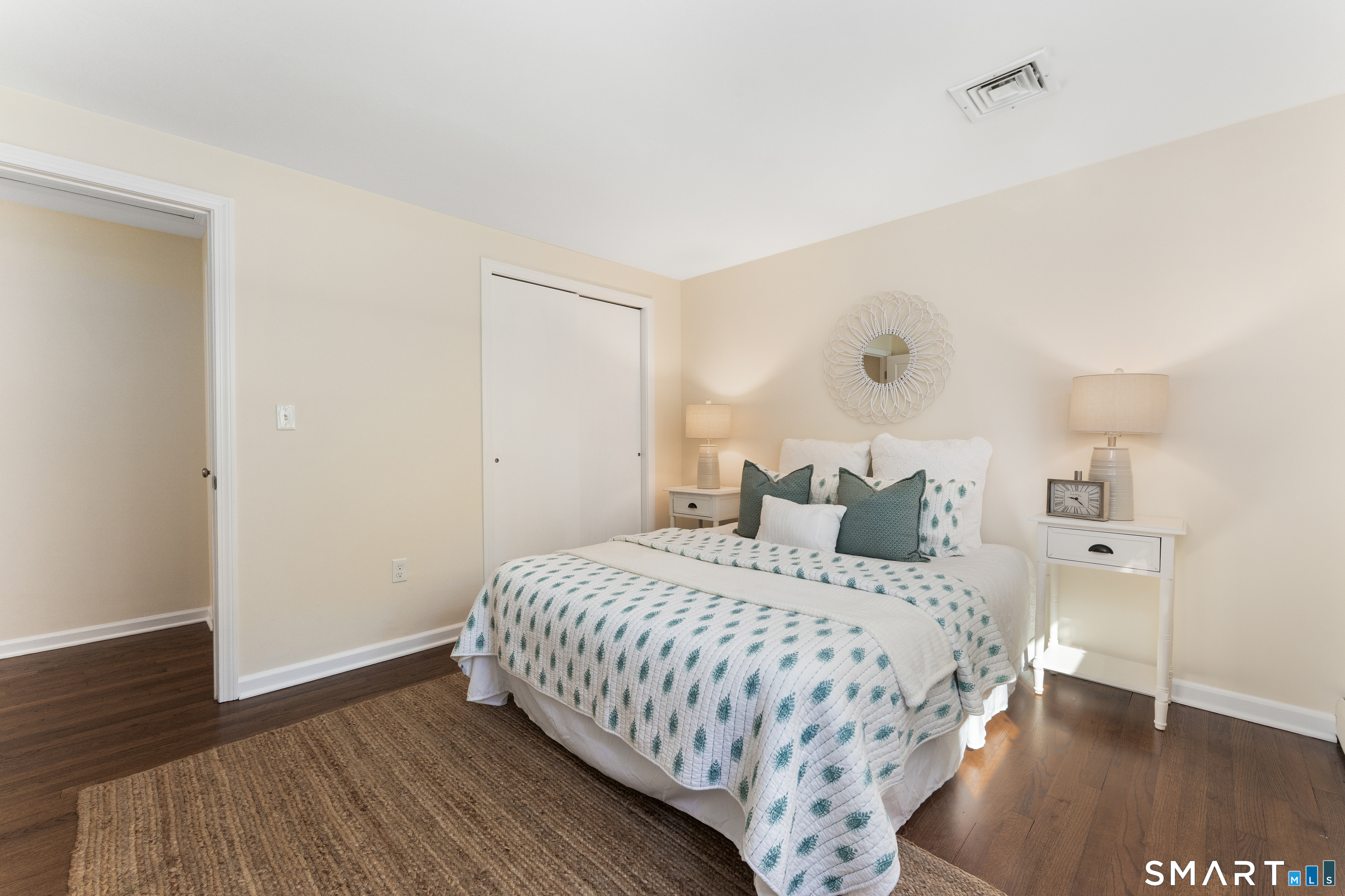 96 Glenwood Drive Guilford CT 06437