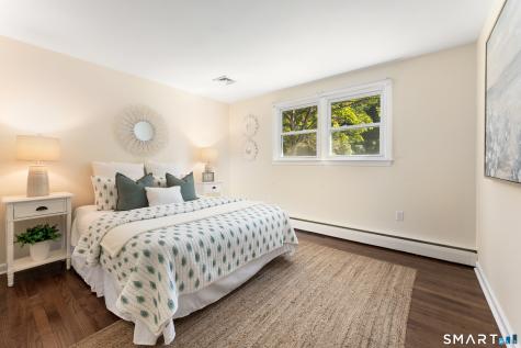 96 Glenwood Drive Guilford CT 06437