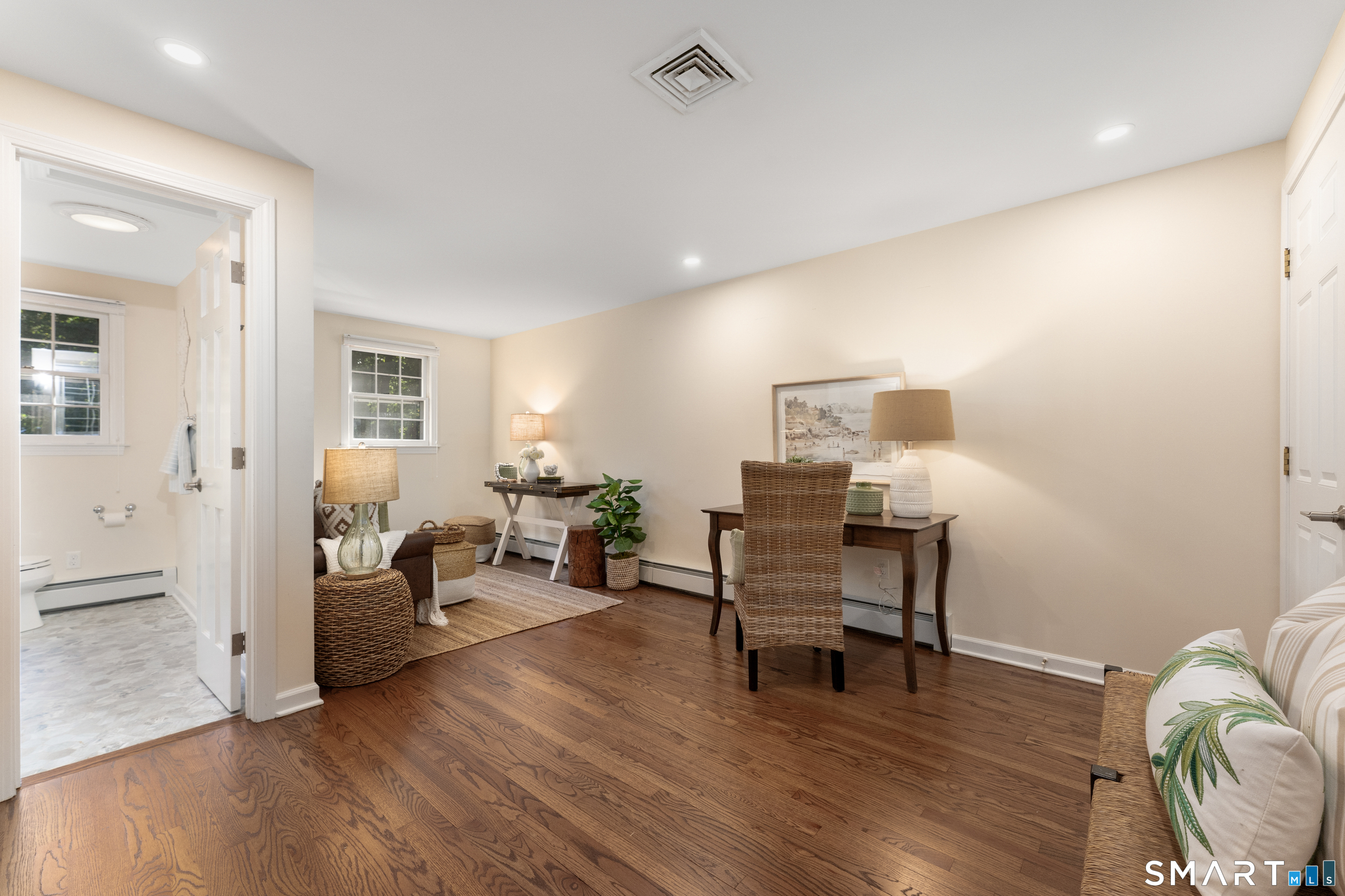 96 Glenwood Drive Guilford CT 06437