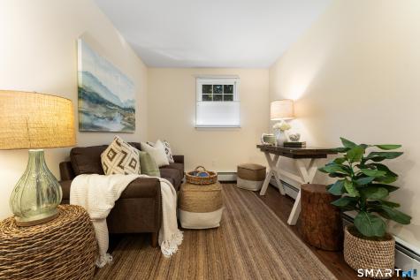 96 Glenwood Drive Guilford CT 06437