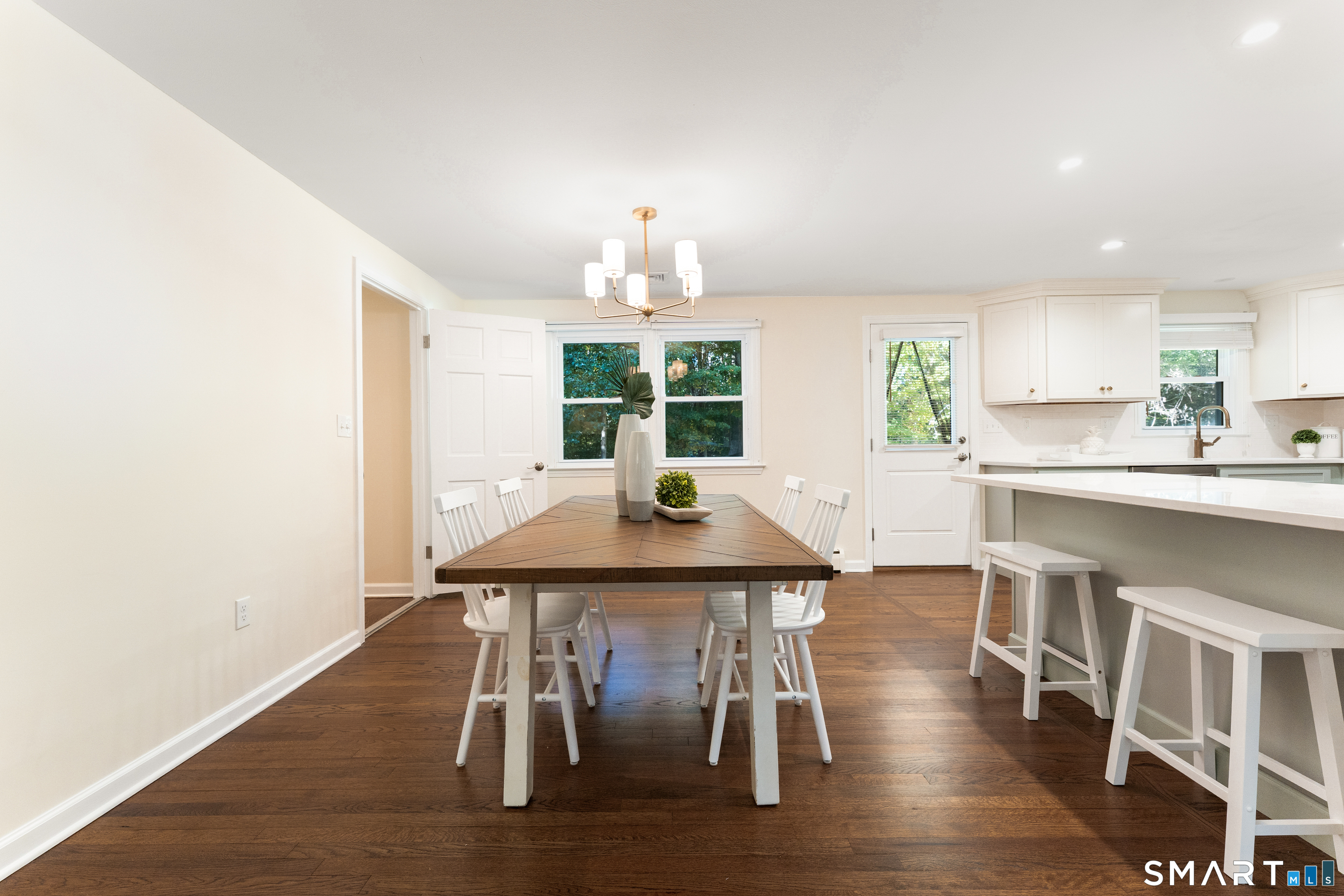 96 Glenwood Drive Guilford CT 06437