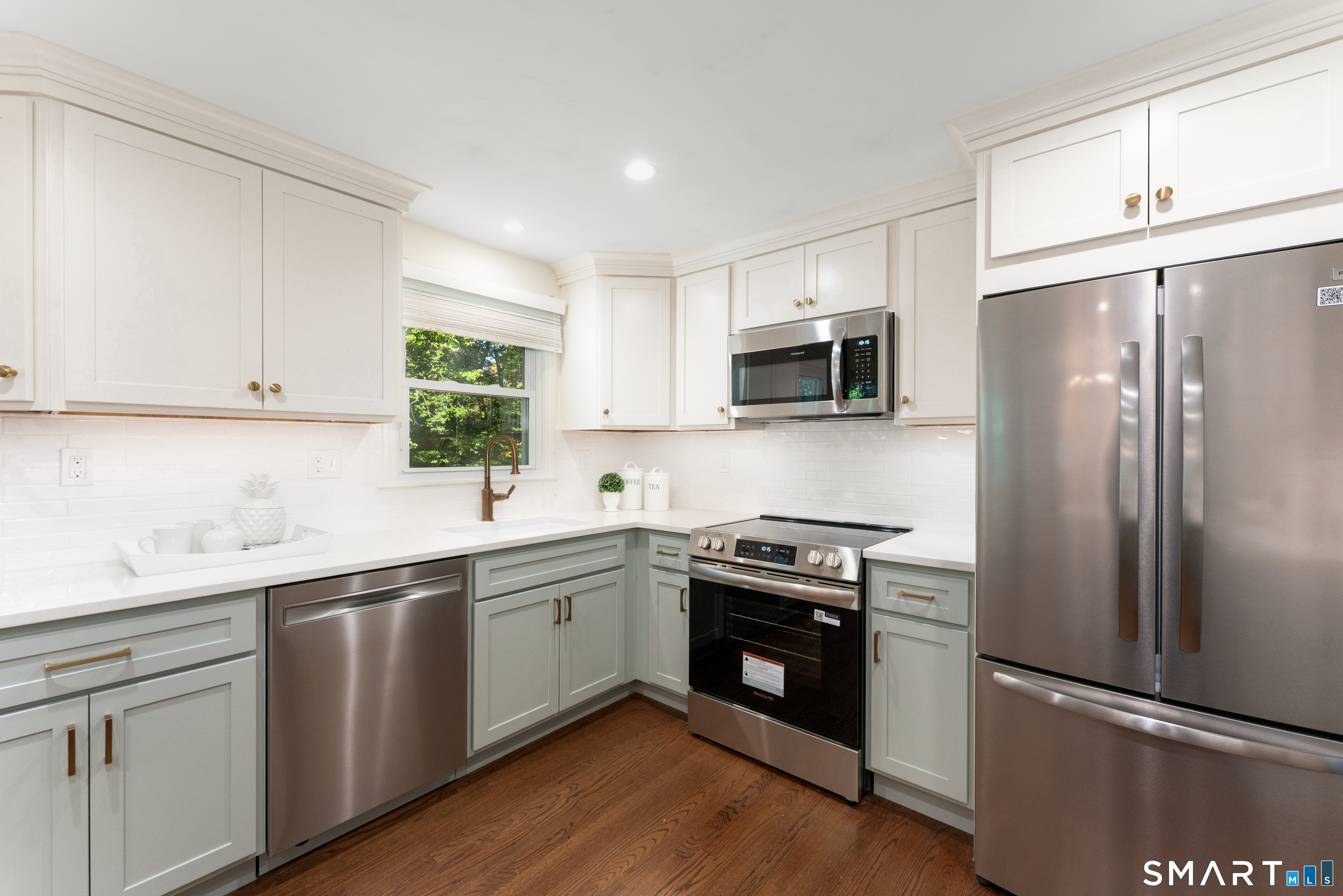 96 Glenwood Drive Guilford CT 06437
