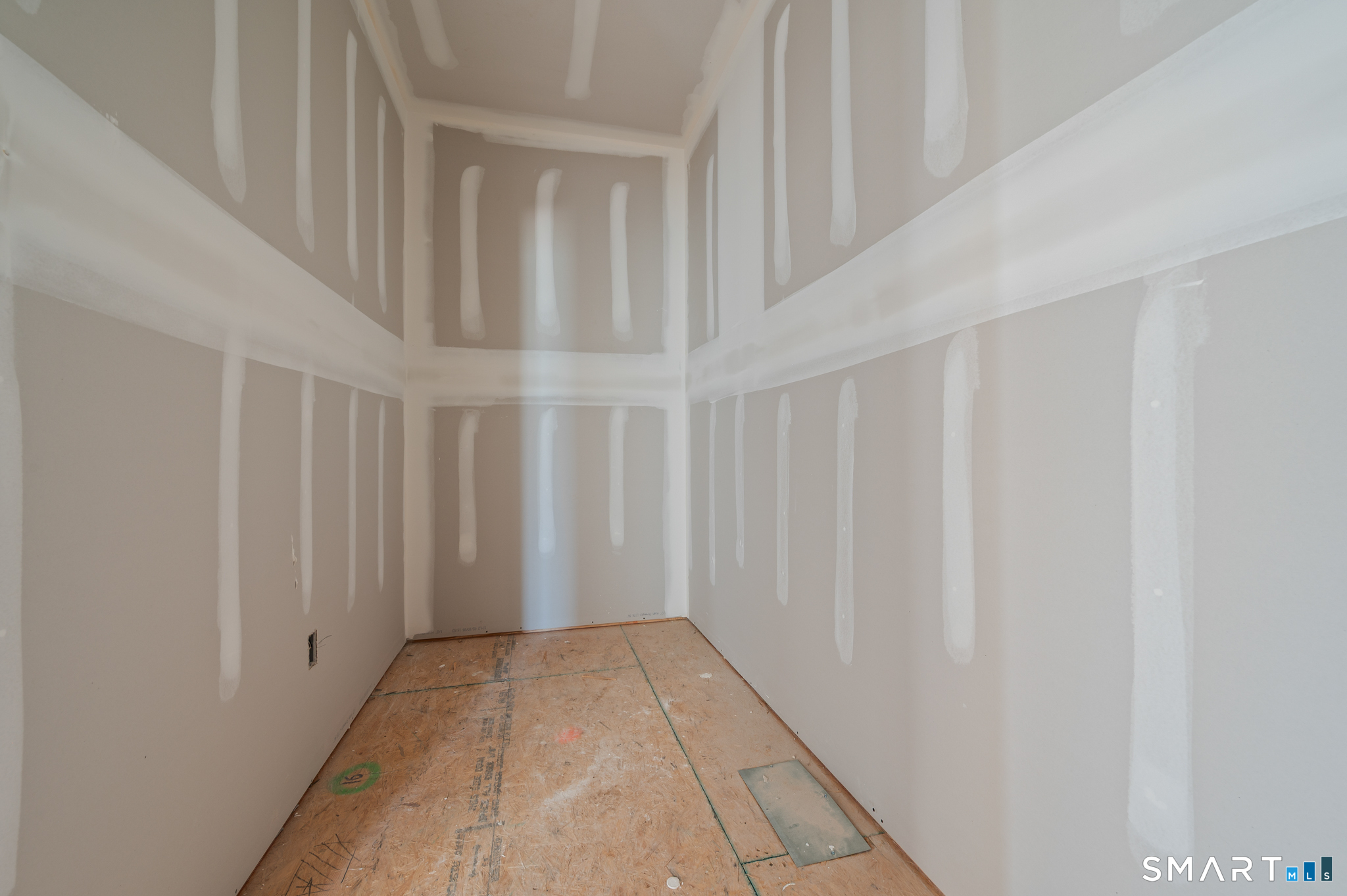 290 Gardner Street Manchester CT 06040